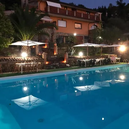 アパート Villetta Con Piscina Laureana Cilento Ff